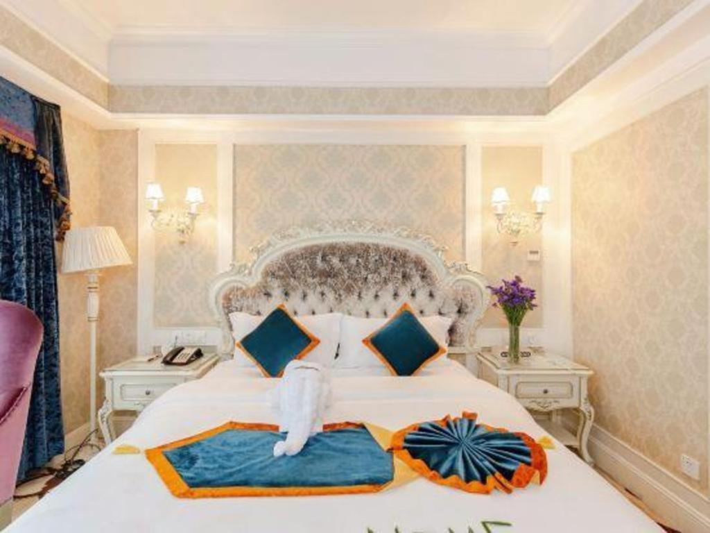 Chengdu French Theme Gold Palace Esterno foto