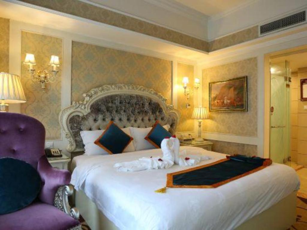 Chengdu French Theme Gold Palace Esterno foto