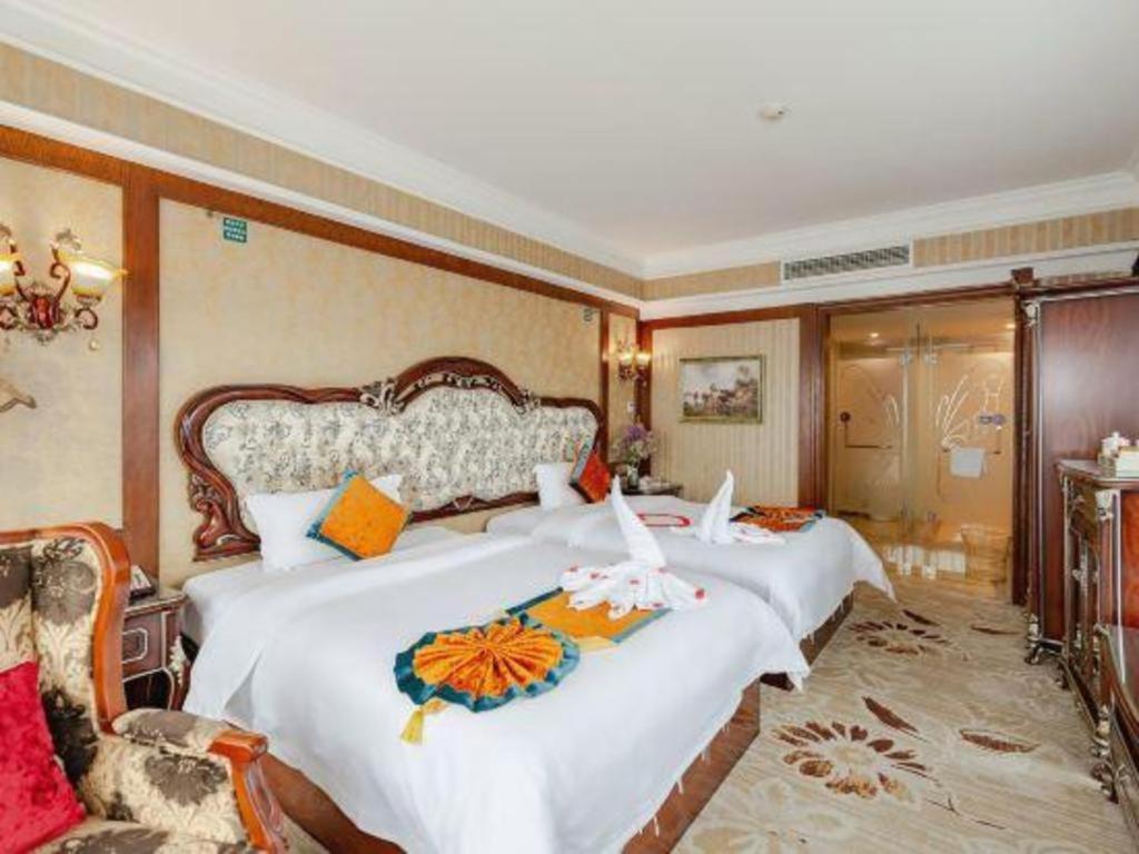 Chengdu French Theme Gold Palace Esterno foto