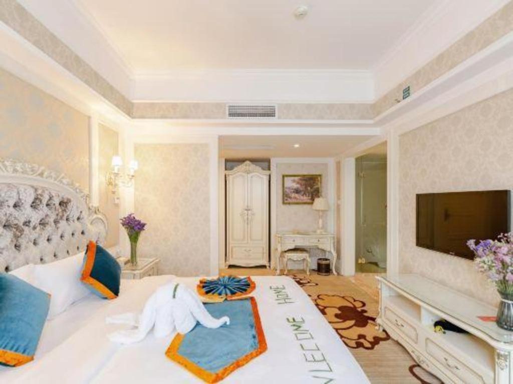 Chengdu French Theme Gold Palace Esterno foto