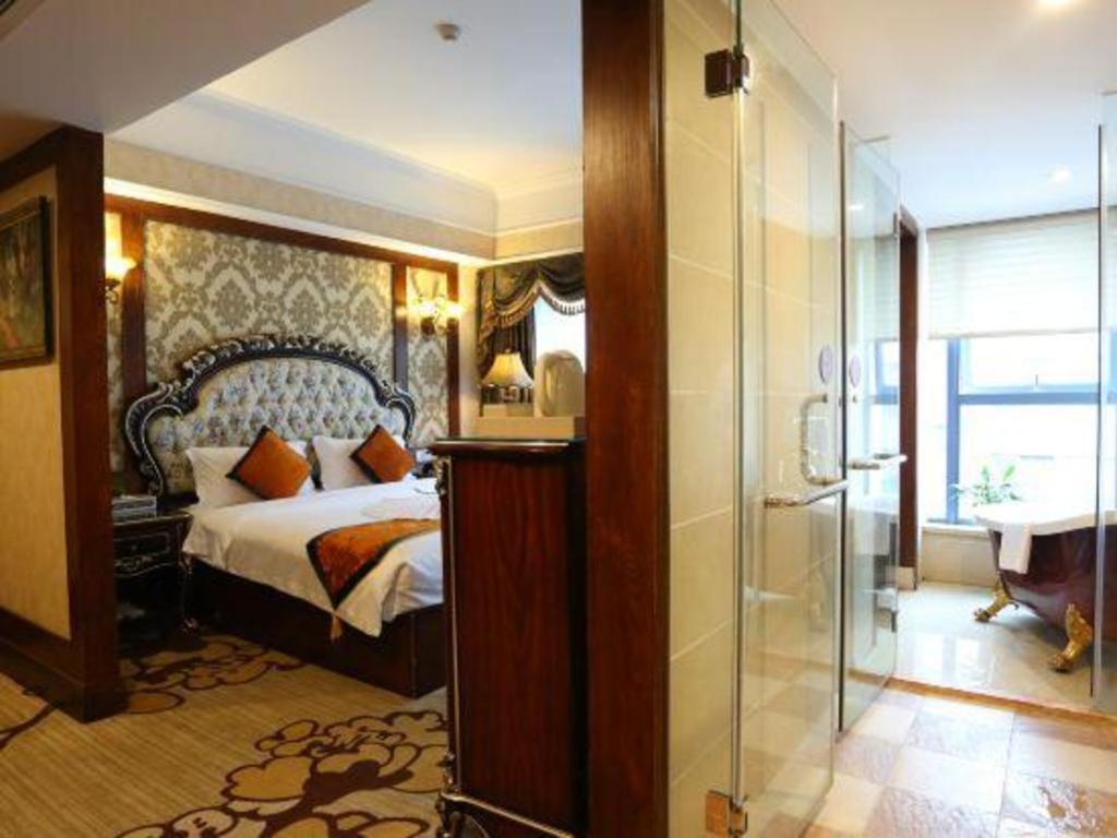 Chengdu French Theme Gold Palace Esterno foto
